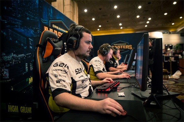 能够快速适 能够快速适