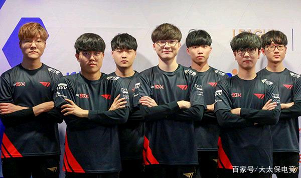 成年国家队 成年国家队