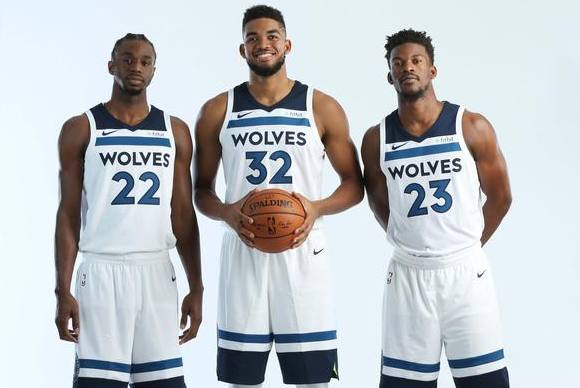 聊战术的同 聊战术的同