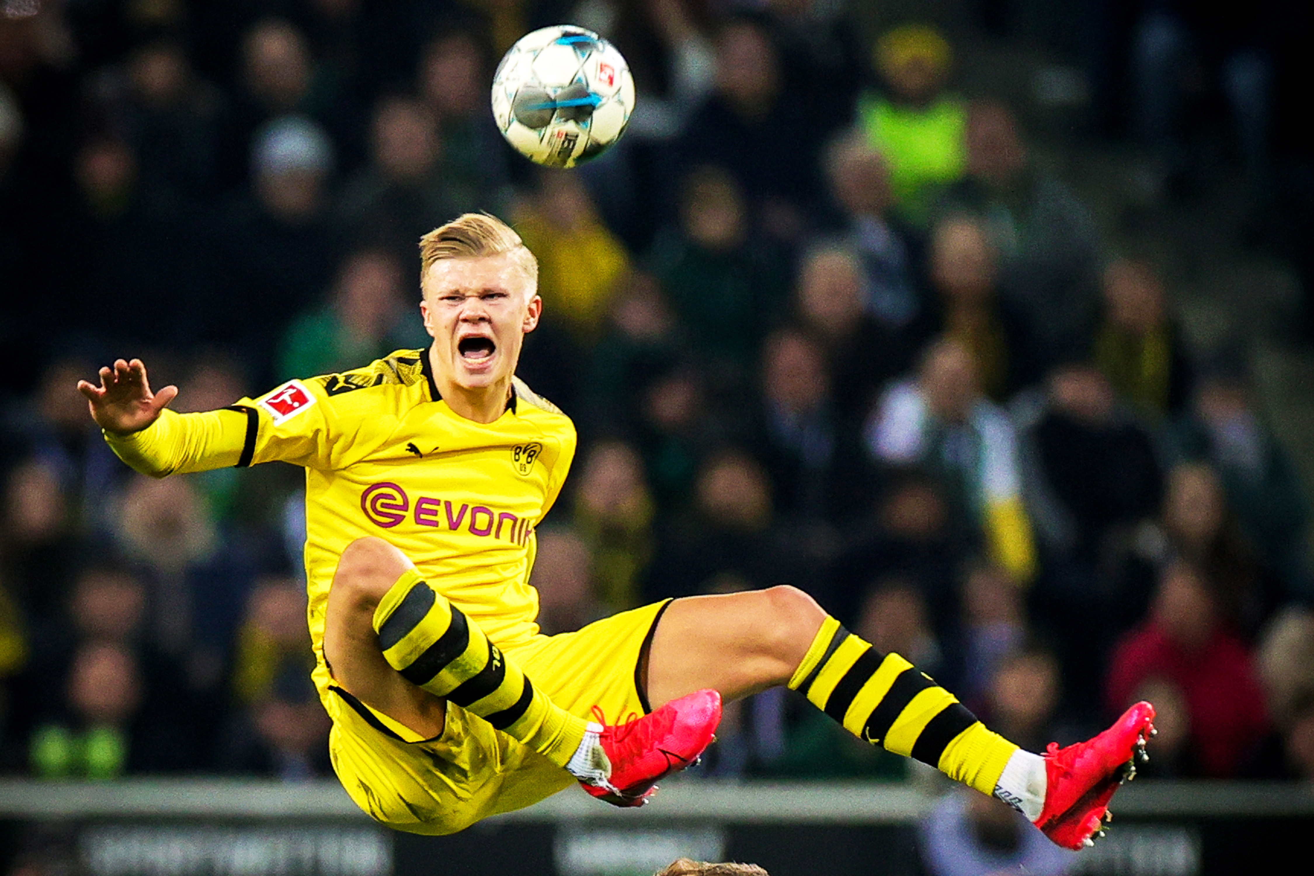 社交媒体短 社交媒体短