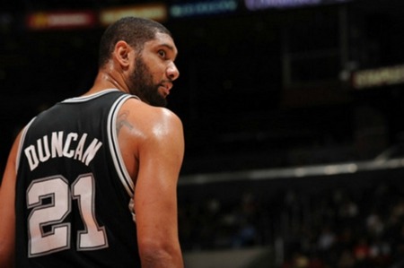 也解释了他 也解释了他